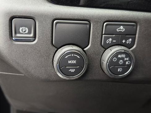 New 2026 Chevrolet Silverado 1500 RST w/ LPO, Dark Essentials Package RWD image 17