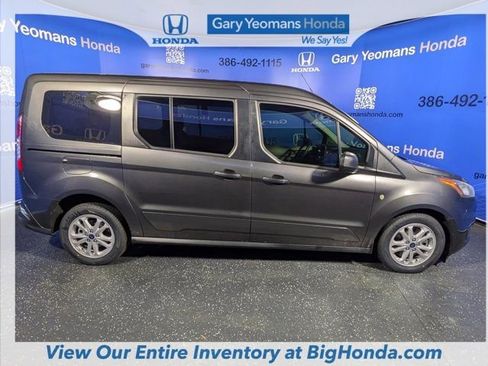 Used 2020 Ford Transit Connect XLT image 5