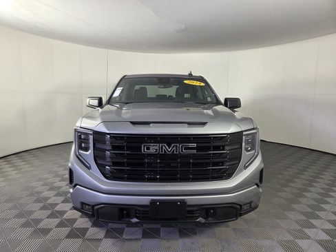 Used 2024 GMC Sierra 1500 Elevation w/ LPO, Elevation Black Package RWD image 3