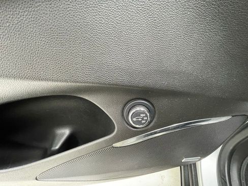 Used 2021 Buick Enclave Essence w/ Sound and Sites Package image 12