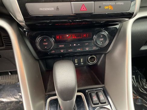 Used 2024 Mitsubishi Eclipse Cross SE image 15