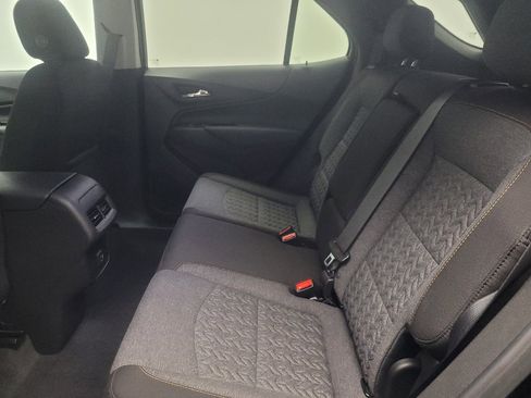 Used 2024 Chevrolet Equinox LT w/ LPO, Floor Liner Package FWD image 18