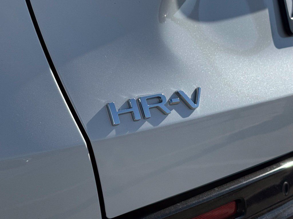 Used 2026 Honda HR-V EX-L image 21