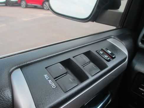 Used 2016 Toyota 4Runner Limited image 26