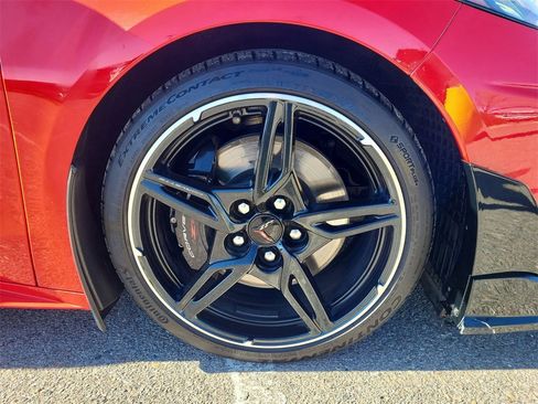 Used 2020 Chevrolet Corvette 2LT w/ 2LT Preferred Equipment Group image 19