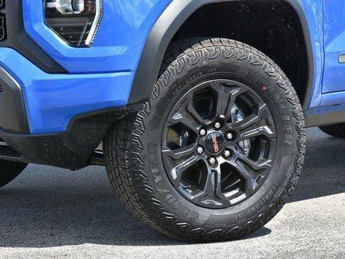 New 2025 GMC Canyon Elevation image 2