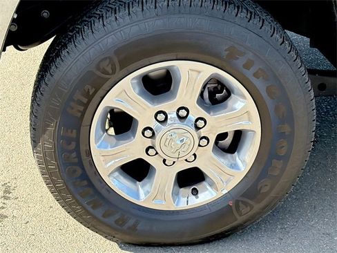 Used 2025 RAM 2500 Big Horn image 9