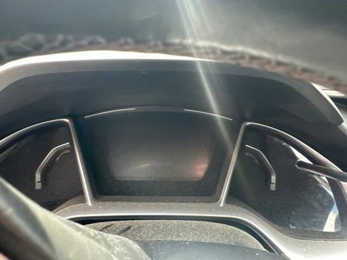 Used 2018 Honda Civic EX-L image 24