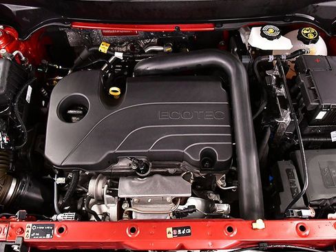 Used 2023 Chevrolet Equinox LT image 31