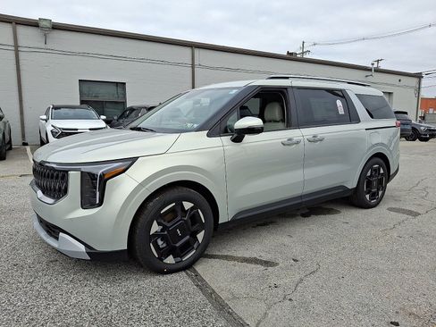 New 2026 Kia Carnival EX image 4