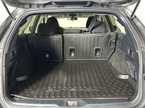 Used 2021 Subaru Outback Premium AWD/4WD image 24
