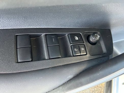 Certified 2025 Toyota Corolla SE FWD image 17