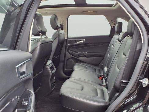 Used 2017 Ford Edge Titanium w/ Canadian Touring Package AWD/4WD image 11