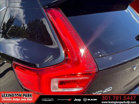 Used 2023 Volvo XC40 B5 Ultimate w/ Climate Package AWD/4WD image 22