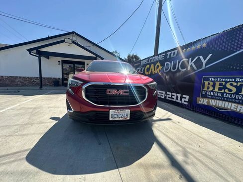 Used 2018 GMC Terrain SLE FWD image 17