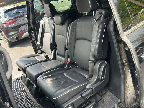 Used 2022 Honda Odyssey Elite image 7