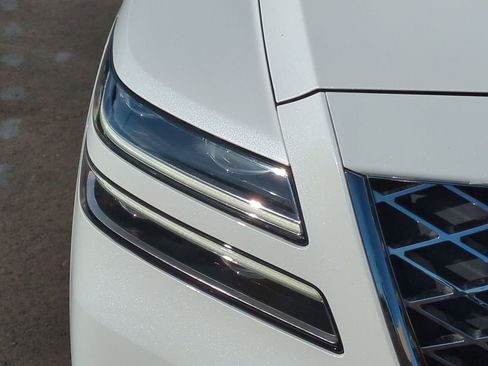 Used 2022 Genesis GV80 3.5T w/ Advanced Package 06 image 10