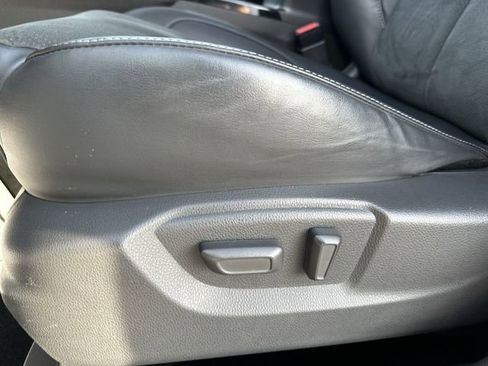 Used 2022 Mitsubishi Eclipse Cross SE image 16