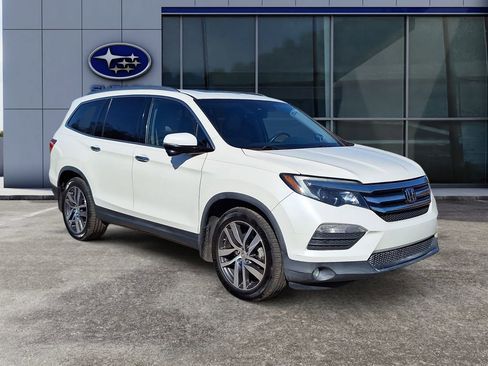 Used 2016 Honda Pilot Touring image 2