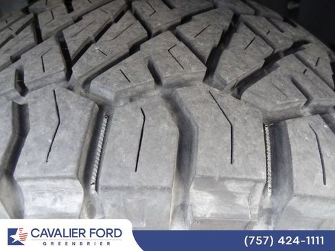 Used 2017 Ford F150 Raptor w/ Equipment Group 802A Luxury image 13