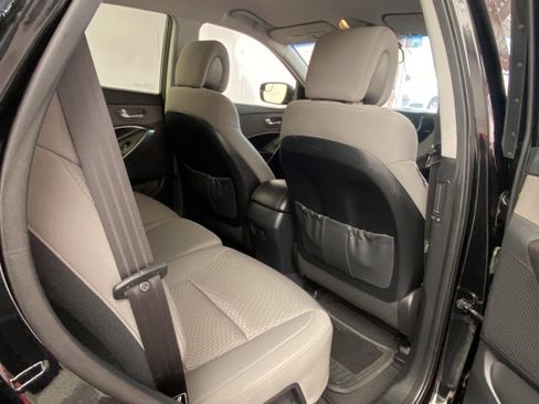 Used 2017 Hyundai Santa Fe Sport AWD/4WD image 11