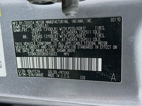 Used 2011 Toyota Sienna LE image 12