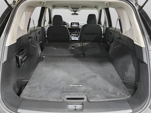 Used 2022 Nissan Rogue SV AWD/4WD image 31