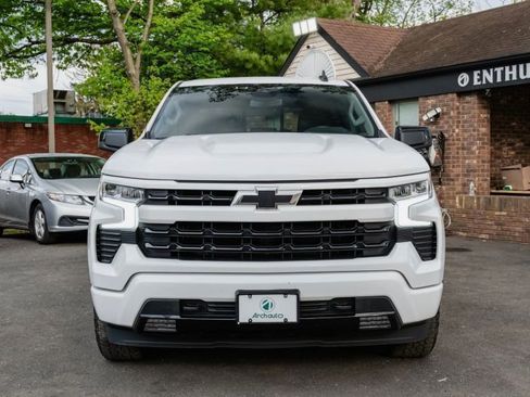 Used 2023 Chevrolet Silverado 1500 RST w/ Convenience Package II AWD/4WD image 2