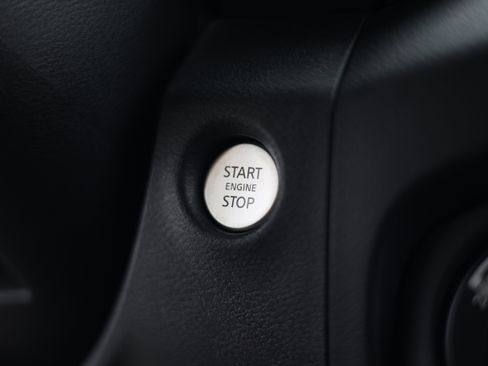 Used 2022 Nissan Frontier S w/ Technology Package AWD/4WD image 34