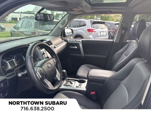 Used 2018 Toyota 4Runner SR5 Premium AWD/4WD image 6