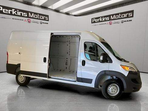 New 2026 RAM ProMaster 3500 w/ Convenience Group image 5