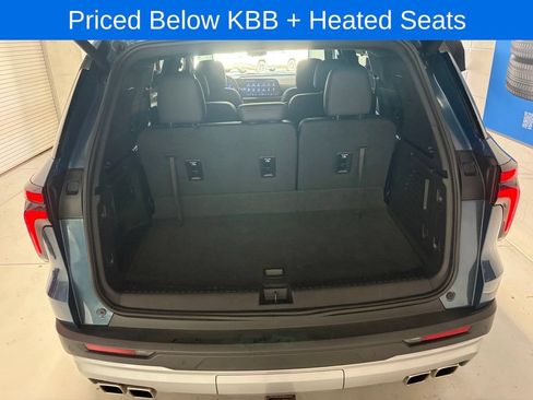 Used 2024 Chevrolet Traverse LT AWD/4WD image 19