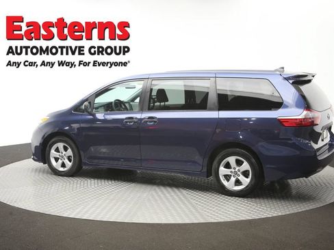 Used 2020 Toyota Sienna L FWD image 63