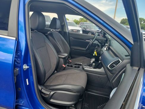 Used 2021 Kia Seltos S AWD/4WD image 25