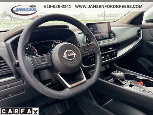 Used 2023 Nissan Rogue SV image 11