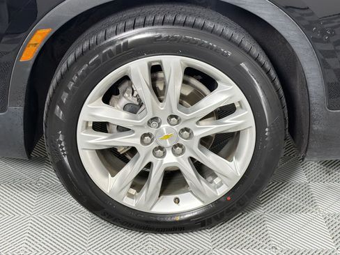 Used 2022 Chevrolet Blazer LT w/ Sound & Technology Package FWD image 12