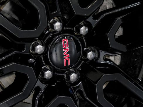 Used 2021 GMC Sierra 1500 Elevation w/ X31 Off-Road Package AWD/4WD image 56
