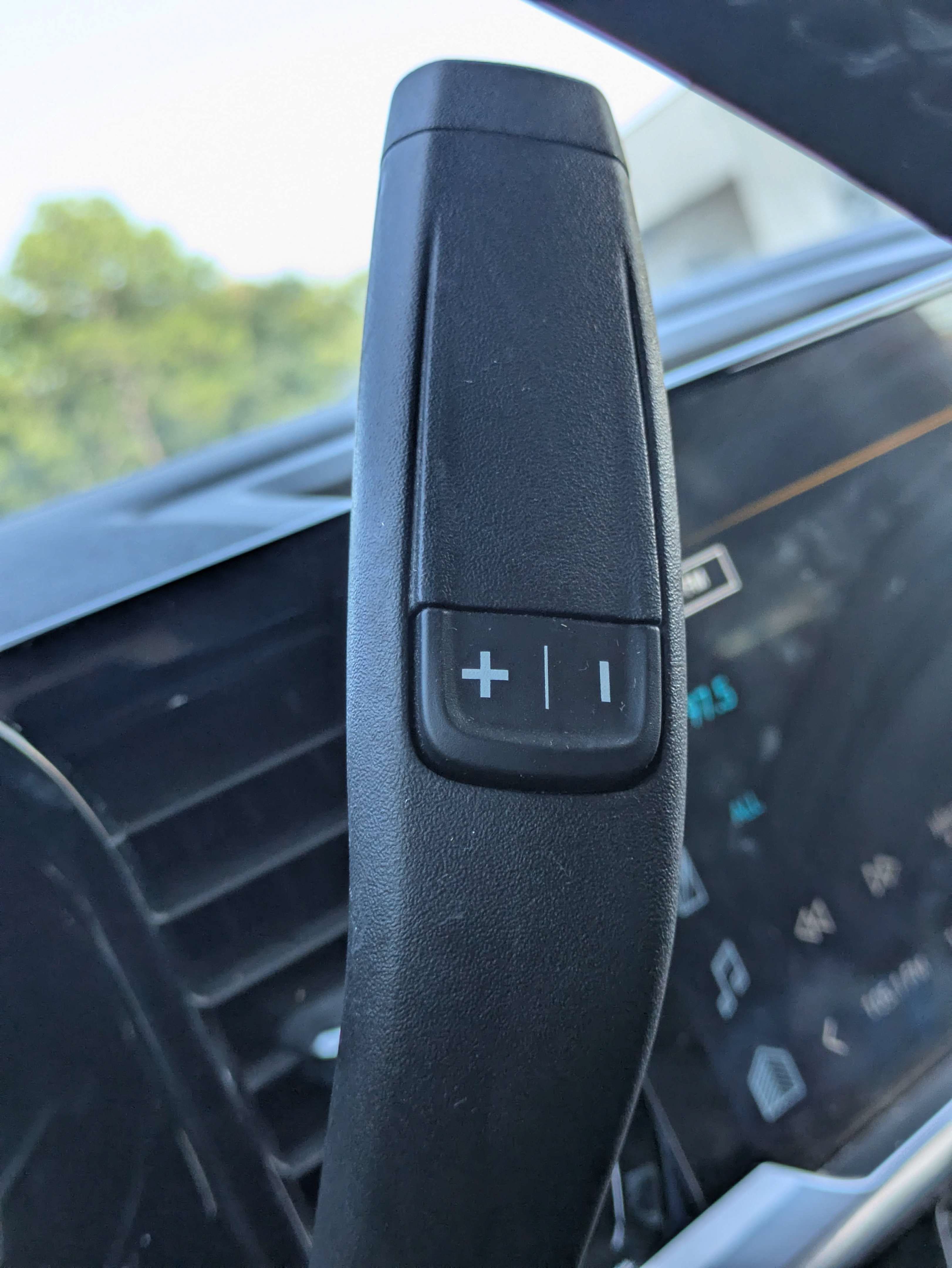 Certified 2023 Chevrolet Silverado 1500 LT AWD/4WD image 18