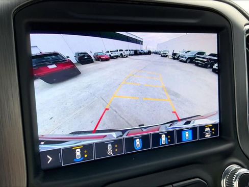 Used 2022 GMC Sierra 3500 Denali image 25