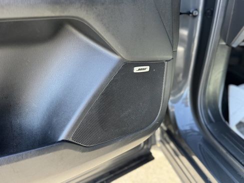 Used 2018 MAZDA CX-5 Touring w/ Preferred Equipment Package image 9