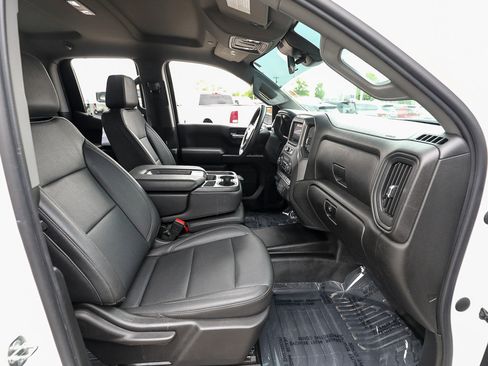 Used 2023 Chevrolet Silverado 1500 W/T w/ WT Value Package AWD/4WD image 21