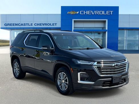 Used 2023 Chevrolet Traverse LT AWD/4WD image 1