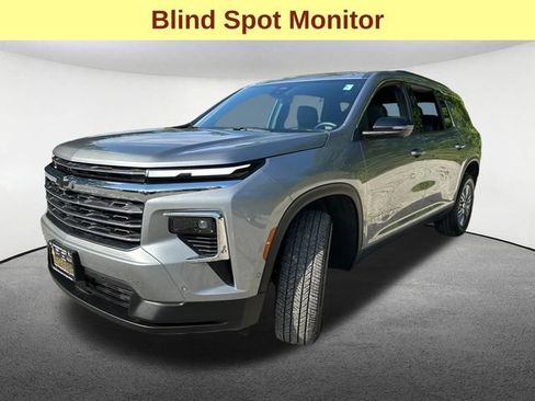 Certified 2026 Chevrolet Traverse LT w/ Enhanced Driving Package AWD/4WD image 6