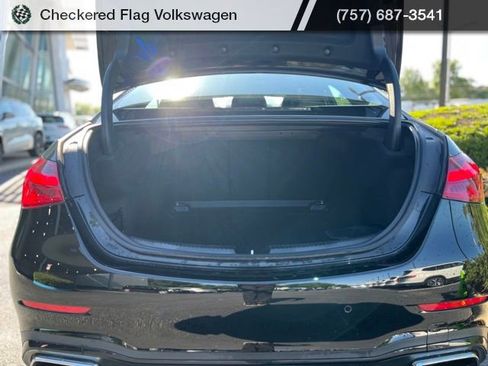 Used 2024 Mercedes-Benz C 300 4MATIC Sedan image 11