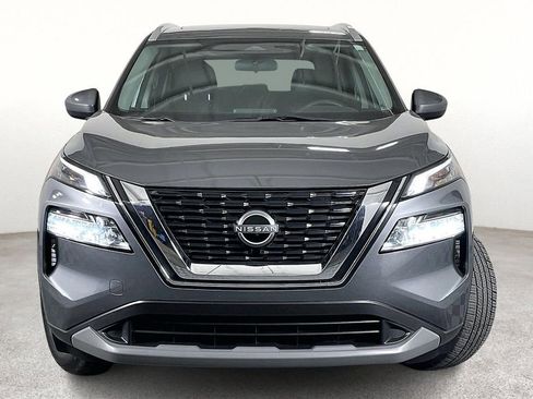 Used 2023 Nissan Rogue SV w/ SV Premium B Package image 5