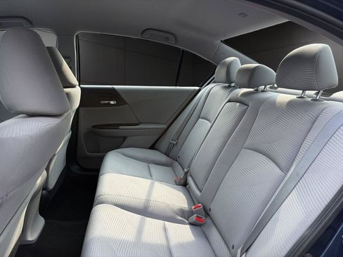 Used 2016 Honda Accord LX image 13