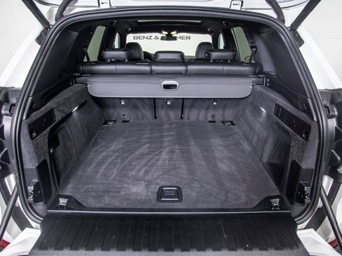 Used 2023 BMW X5 xDrive40i w/ Premium Package AWD/4WD image 8