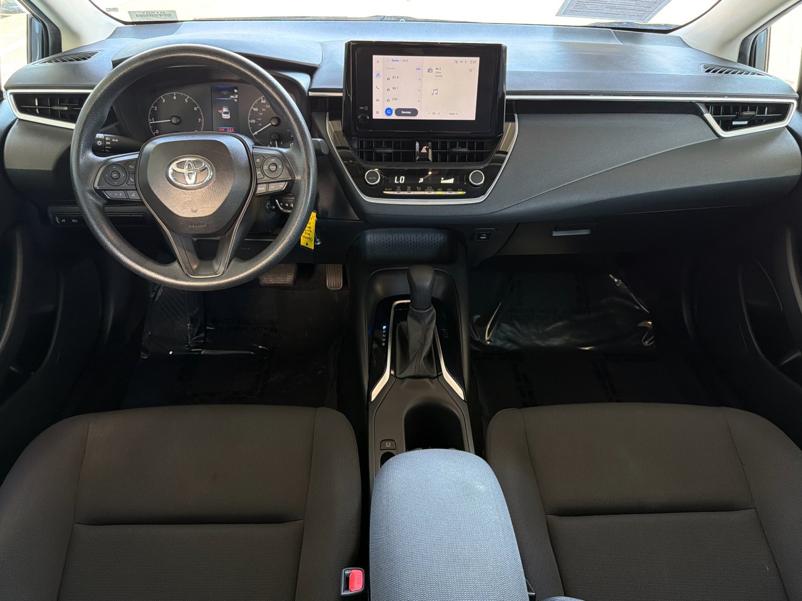 Used 2024 Toyota Corolla LE FWD image 12
