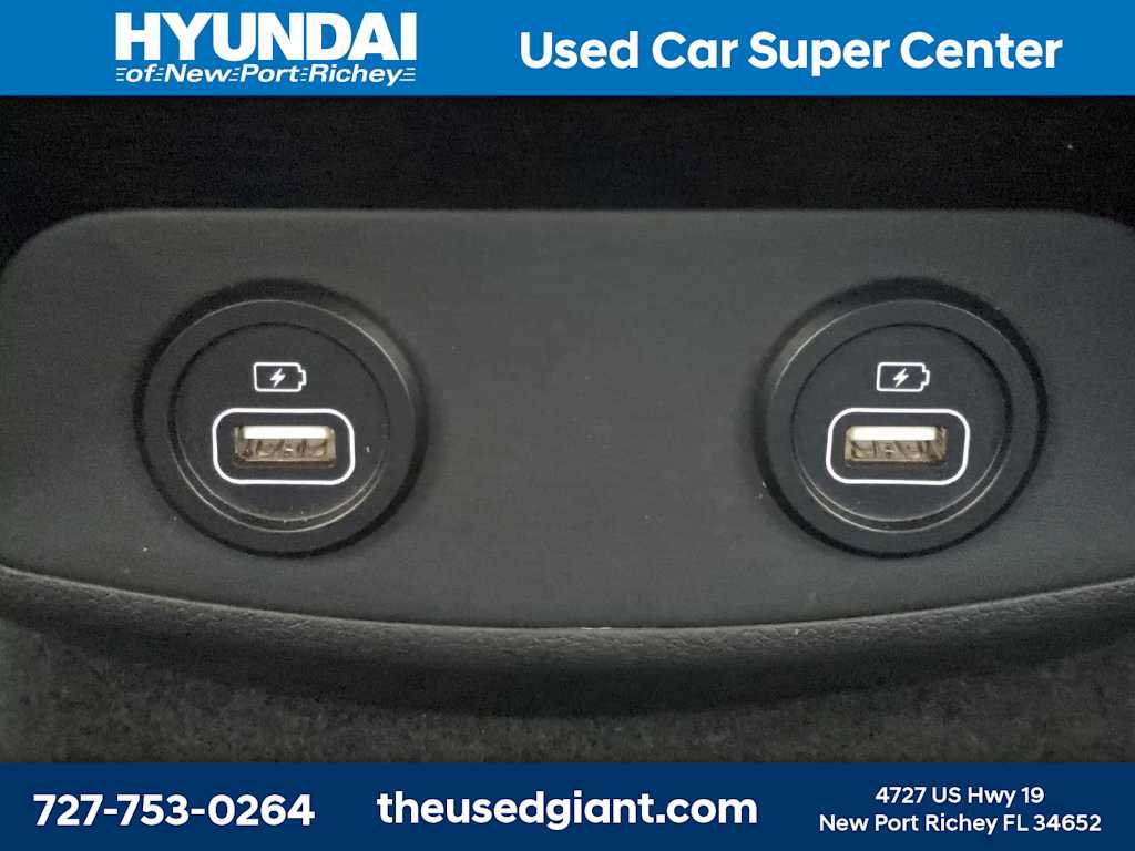 Certified 2023 Hyundai Santa Fe SEL FWD image 16