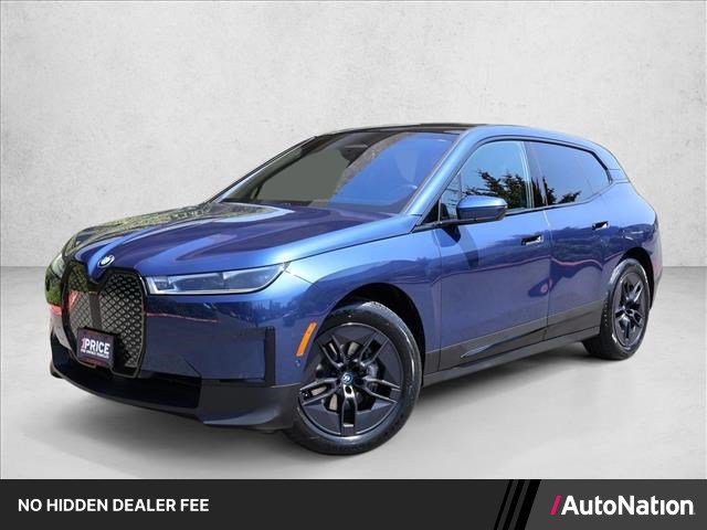 Certified 2023 BMW iX xDrive50 AWD/4WD image 1